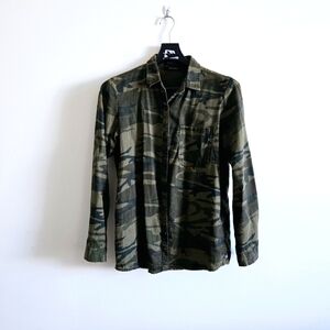 MAISON SCOTCH | XS/S Camo Button Down Shirt | green
